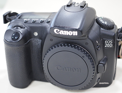 CANON EOS 20d CORPO con impugnatura