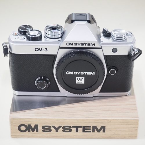 OM system OM3 corpo