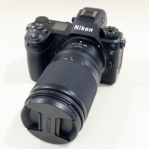 Nikon z6III corpo o con obbiettivo z28/75 f2,8