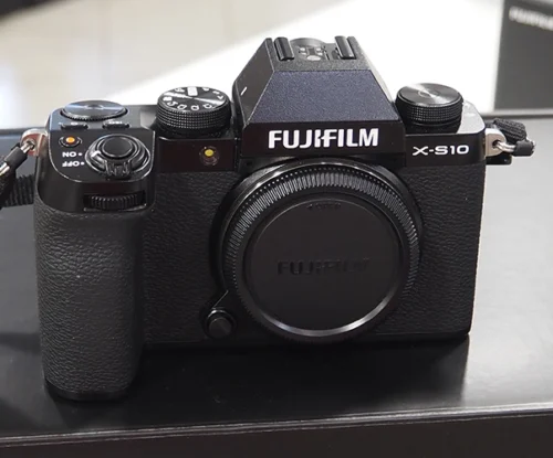Fuji  s10 corpo